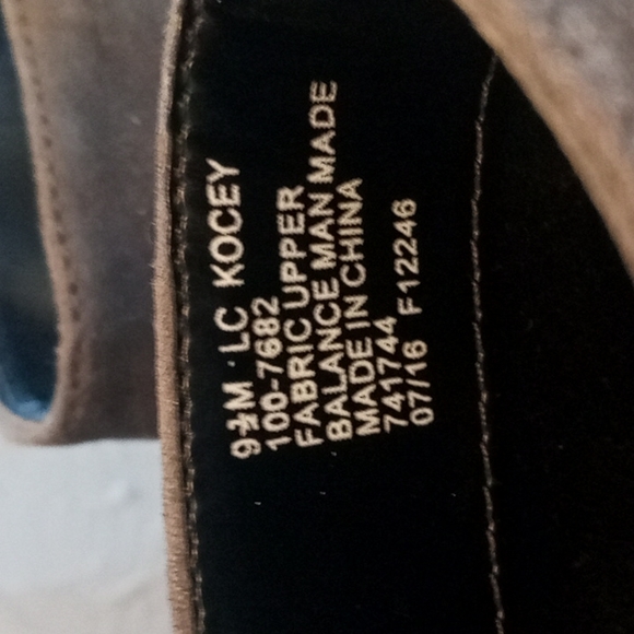 Liz Claiborne Color Block ankle boots size 9.5 - Picture 2 of 11